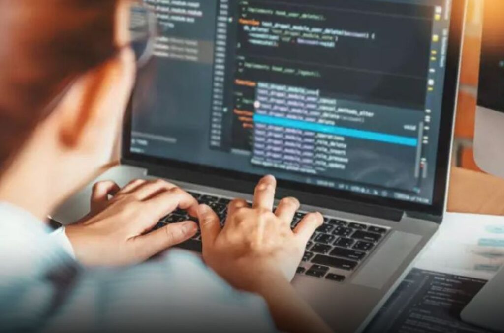 Freelancer para Trabalhar Final de Semana: Como Contratar e Multiplicar Seus Resultados